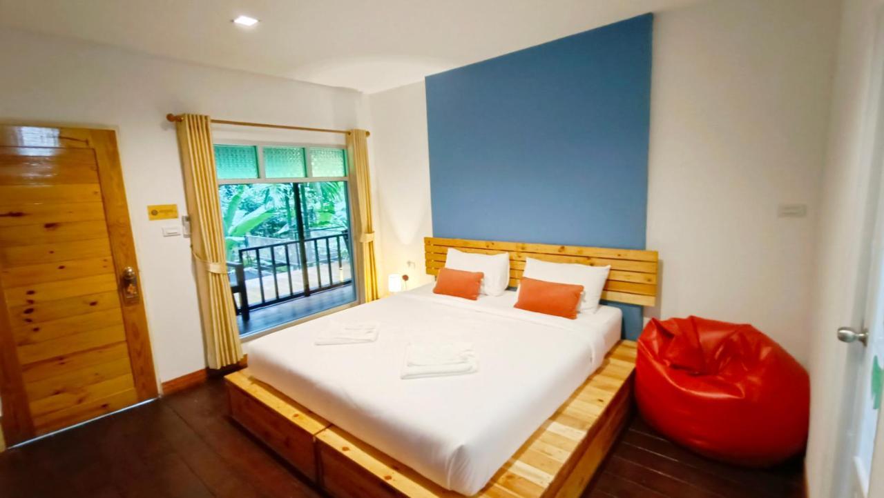 Nua Tone Resort Bang Tao & Cafe Exterior photo