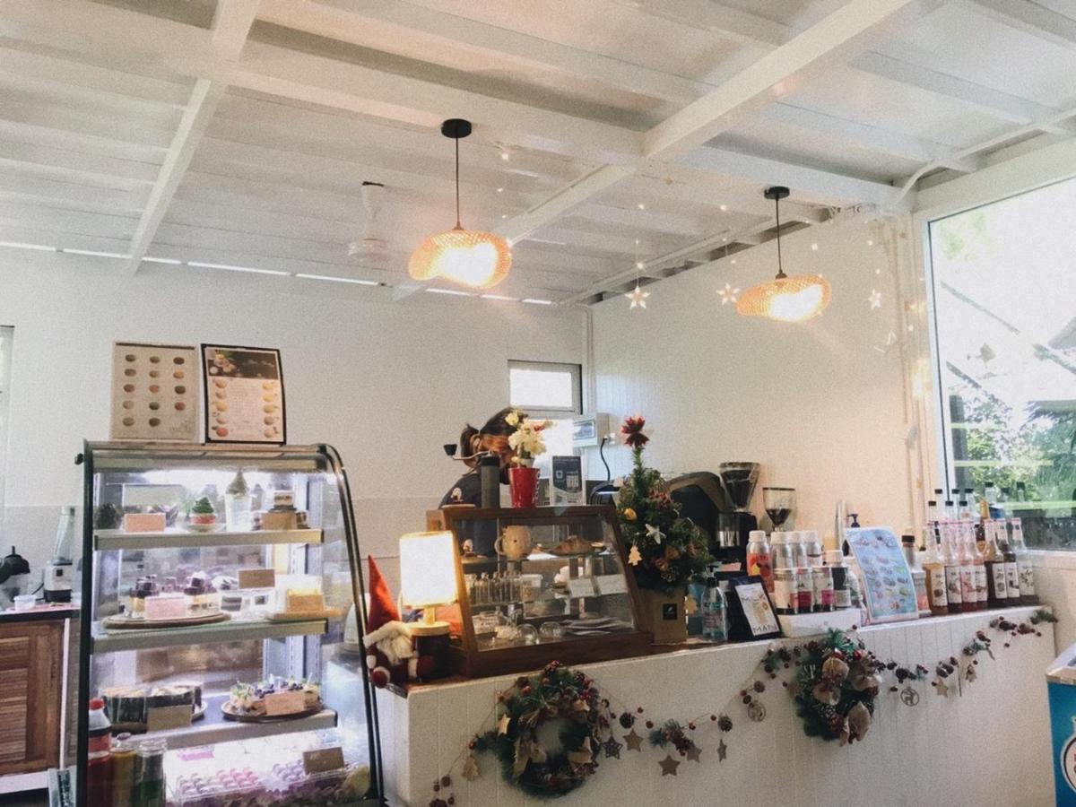Nua Tone Resort Bang Tao & Cafe Exterior photo