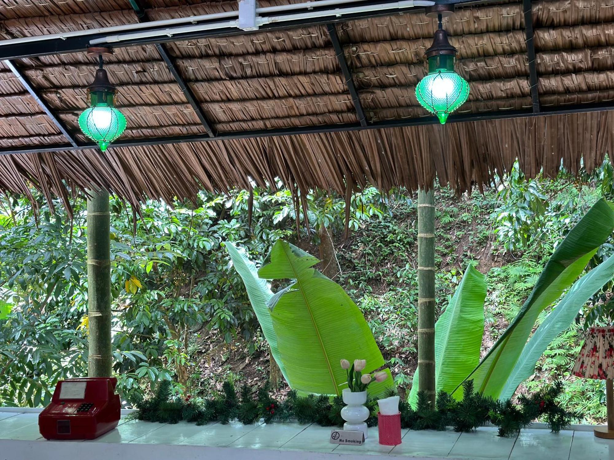 Nua Tone Resort Bang Tao & Cafe Exterior photo